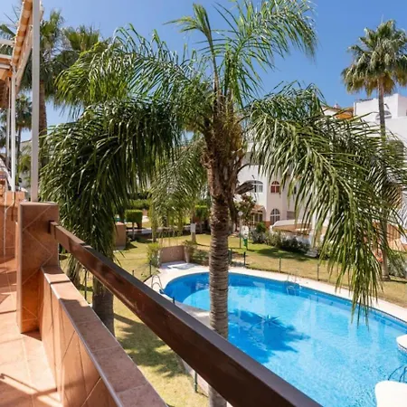 Playa Piscina Parking 3 * Benalmádena