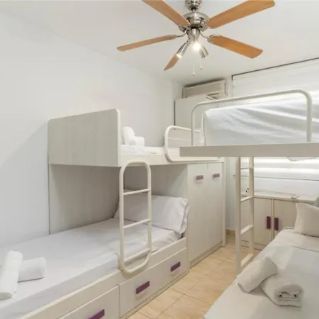 Apartamento Playa Piscina Parking 3 *